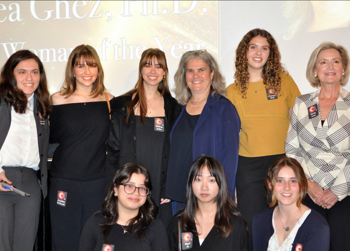 THE MUSES 2023 Woman of the Year honoree Professor Andrea Ghez and students from Vistamar School