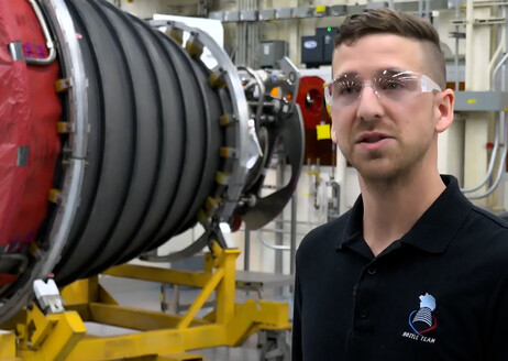  Nate Perkins, mechanical design engineer on the RS-25 engine nozzles