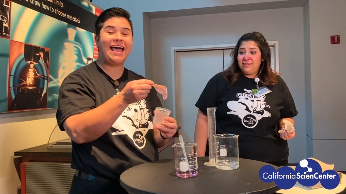 Educators Monica and Mariela making slime